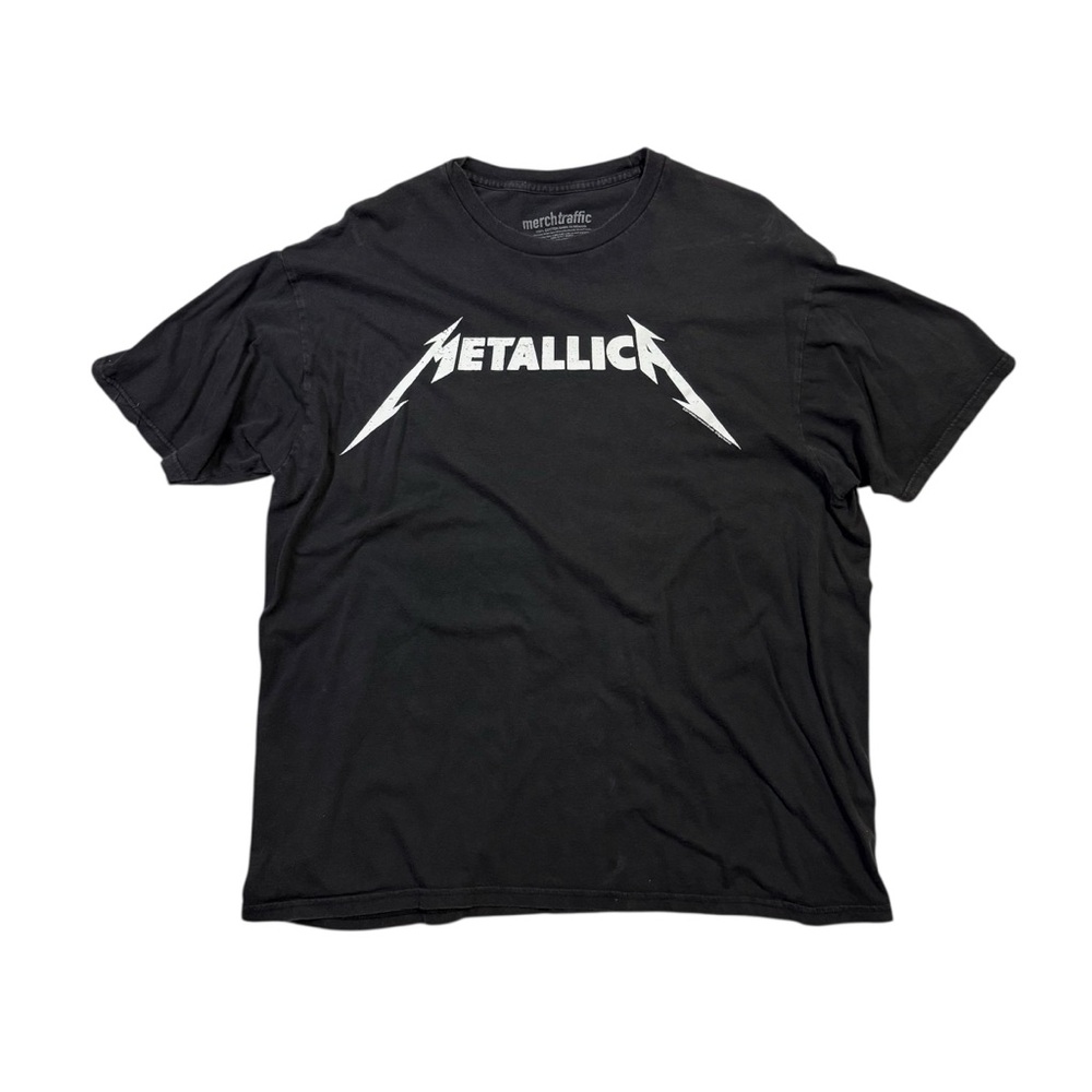 Classic Metallica Script band tee